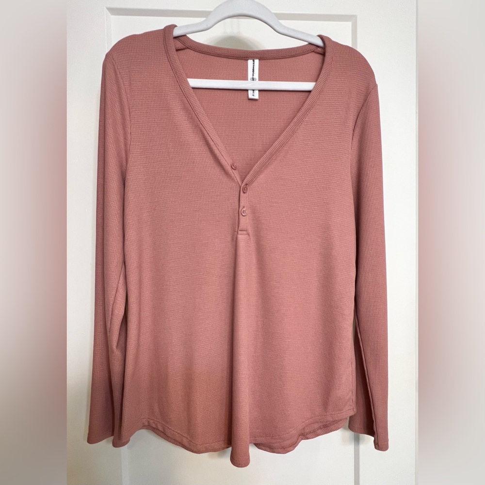 Athleta Wind Down Sleep Top NWOT